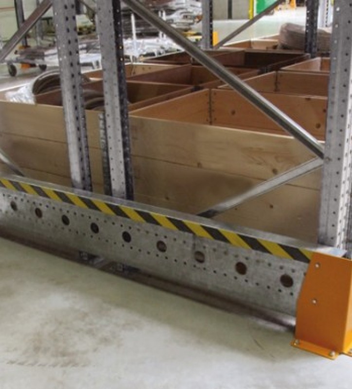 Protection d'échelle L2250 rayonnage double, boulons d'ancrage inclus